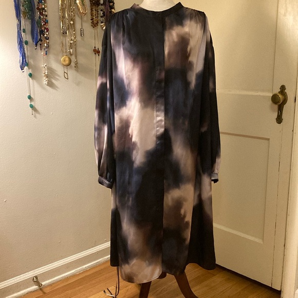 H&M Cloud Sunset Watercolor Tie Waist Shirt Dress XXL - Picture 3 of 16